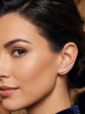 ABS by Allen Schwartz Crystal Curved Bar Ear Climber/Crawler Earrings = 1 1/2"